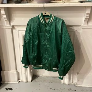 Vintage Kelly green sports baseball jacket made in USA 🇺🇸